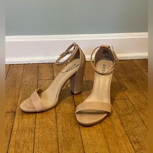 JustFab Nude Faux Suede 4.5” Heels Size 8.5